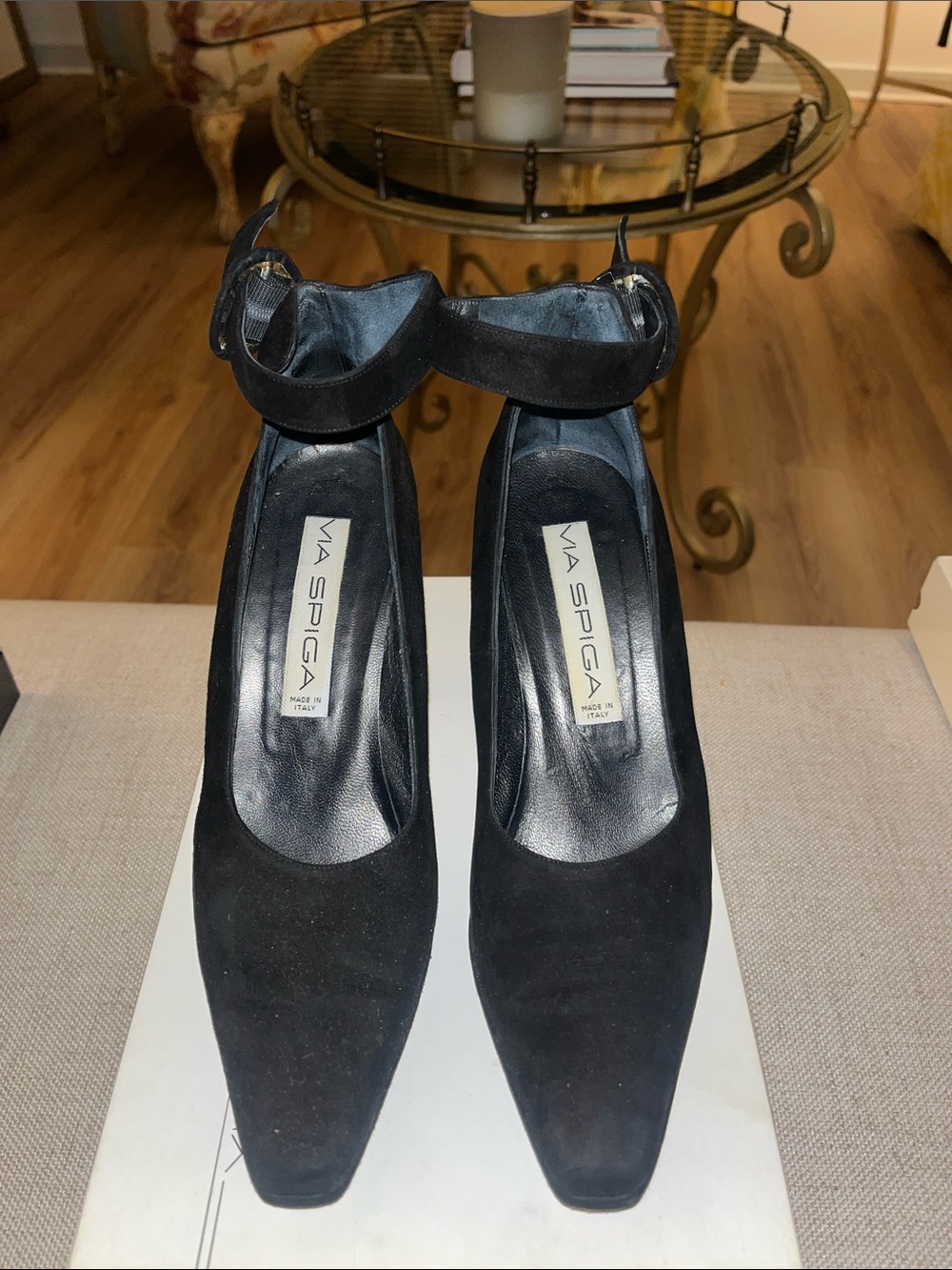 Via Spiga Black Suede Pointed-Toe Ankle-Strap Heels size 8 B